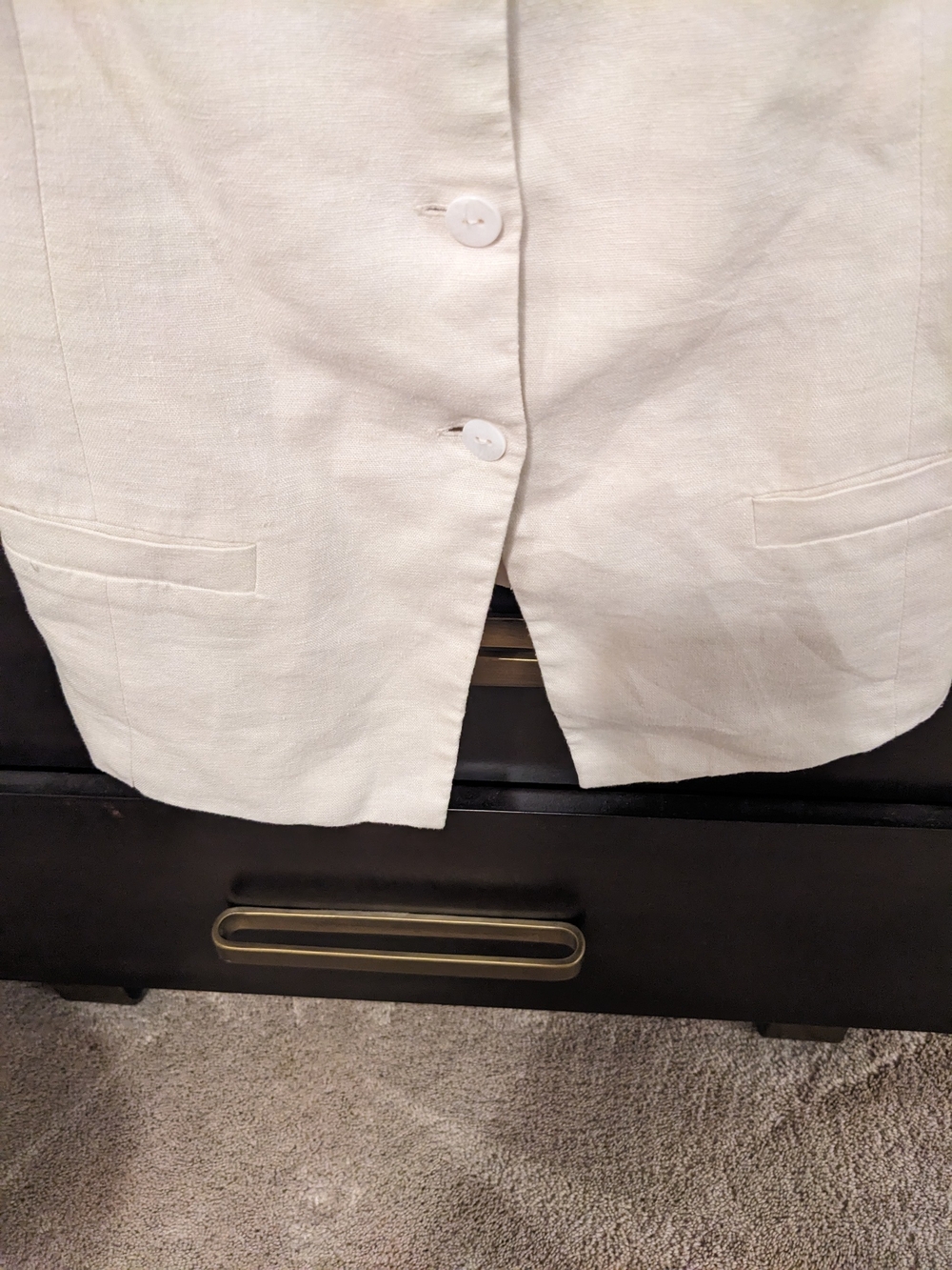 WAYF Cream Square-Neck Button Front Linen Tank - Picture 6 of 6